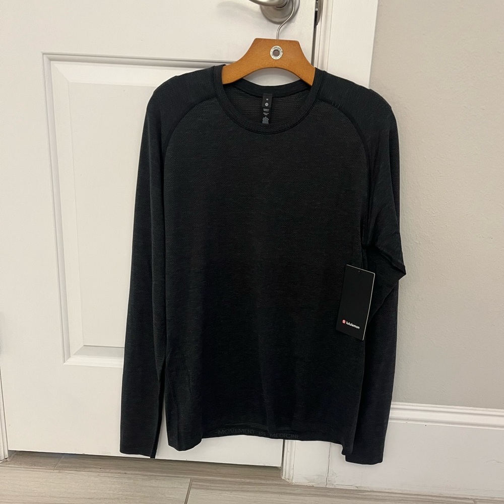 Black Metal Vent Tech long sleeve